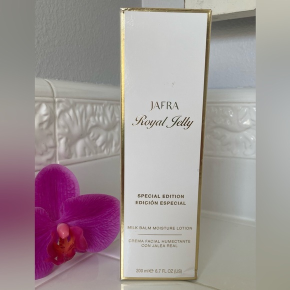 Jafra Royal Jelly Milk Balm Moisture crema humectante de Jalea Real,(Jalea Real) - Picture 4 of 5